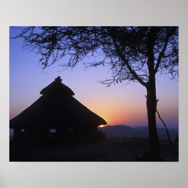 Afrika, Etiopien, Omo flodområde, Sunset over Poster (Framsidan)