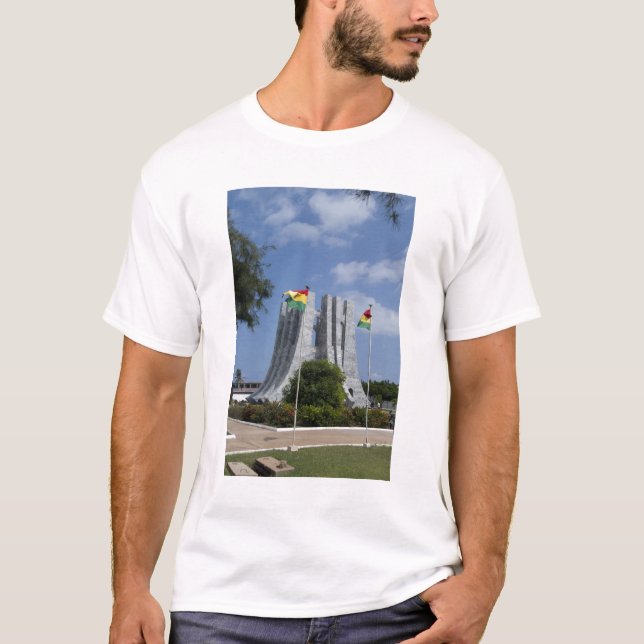 Afrika, Ghana, Accra. Nkrumah Mausoleum, slutlig 3 T-shirt (Framsida)
