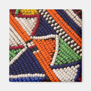 Afrika, Kenya. Maasai-stammens pärlor Magnet