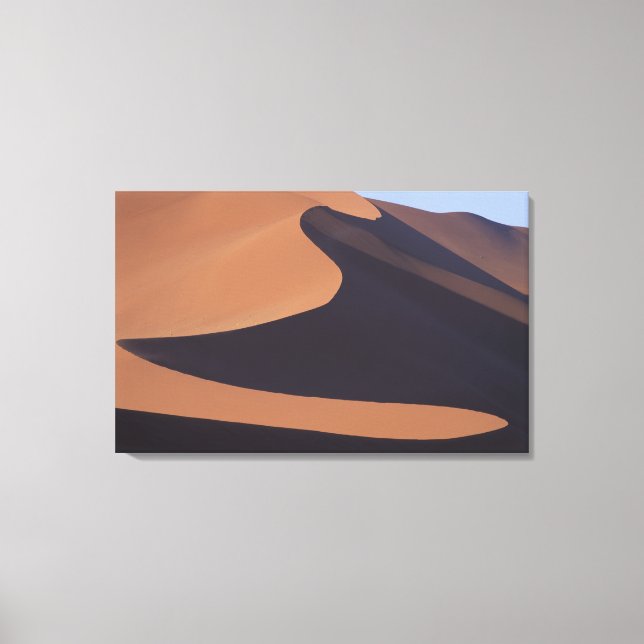 Afrika, Namibia, Namiböknen. Sossusvlei. Canvastryck (Framsida)