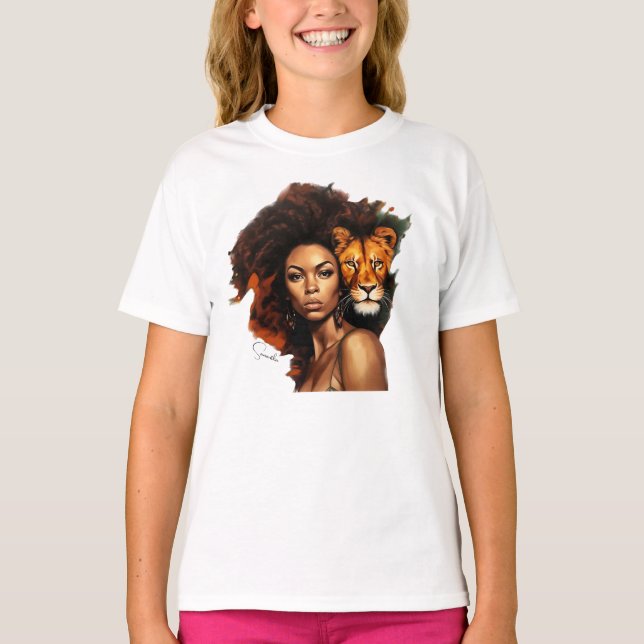 Afrikansk-amerikansk kvinna med majestisk Lejon T Shirt (Framsida)