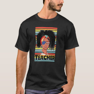 Afrikansk amerikansk lärare med amerikansk Flagga T Shirt
