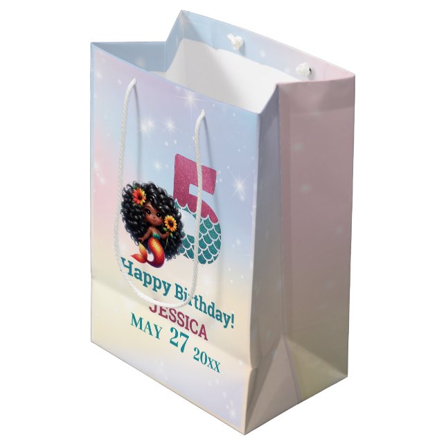 Afrikansk amerikansk Sjöjungfru 5 födelsedagen (Framsidan Vinklad)