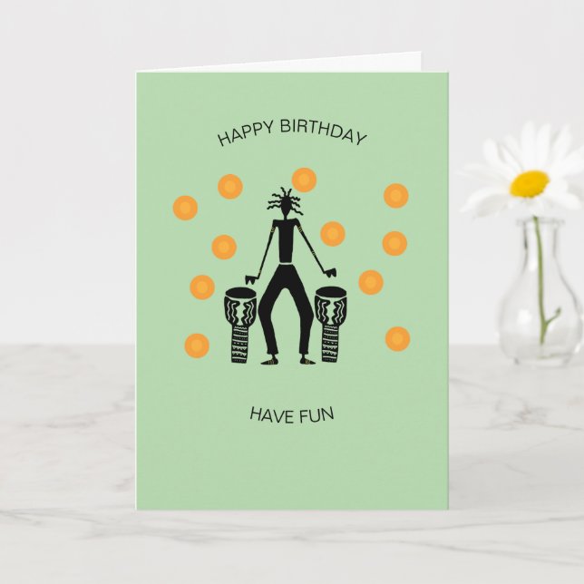 Afrikansk Drumming och Lycklig Vibe Birthday Kort (Liten växt)