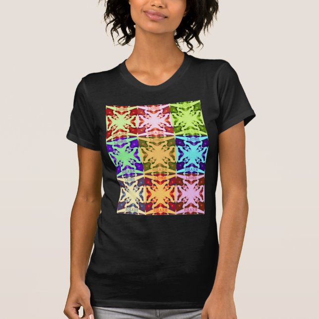 Afrikansk kontrollerad poppkultur, färgad mönster t-shirt (Framsida)