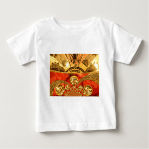 Afrikansk kulturkonst: Rik Golden Red Design Tee Shirt