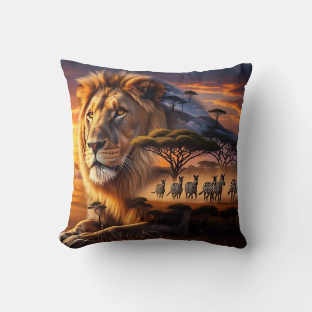 Afrikansk Lejon & Zebra Solnedgång Giraff Kudde (Framsida)