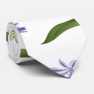 Afrikansk lövblomma, sömlös mönster slips