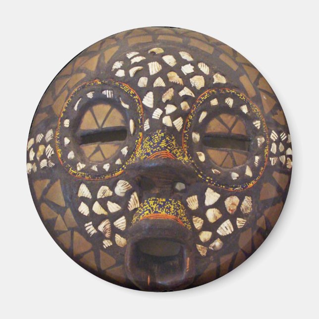 Afrikansk mask med cowrie-snäckor magnet (Framsidan)