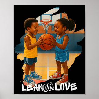 Afrikansk pojke och flicka spelar basket poster