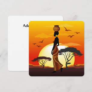Afrikansk vackra Woman Silhouette på Afrikas Sol