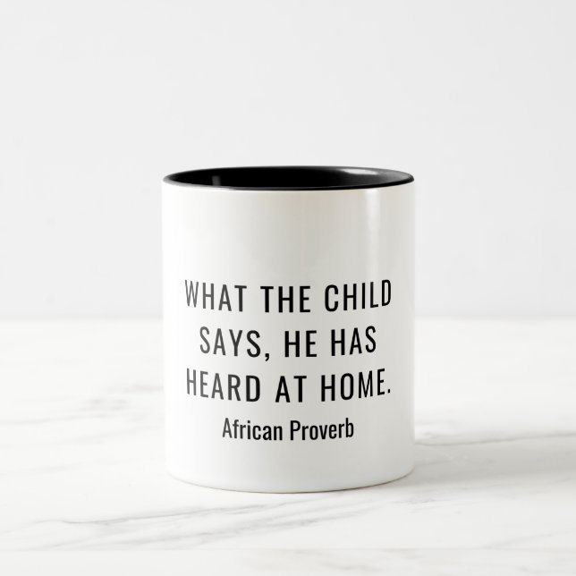 Afrikanskt ordspråk Två-Tonad mugg (Center)