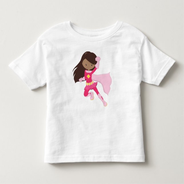 Afroamerikansk flicka, superhjälteflicka, rosa cap t shirt (Framsida)