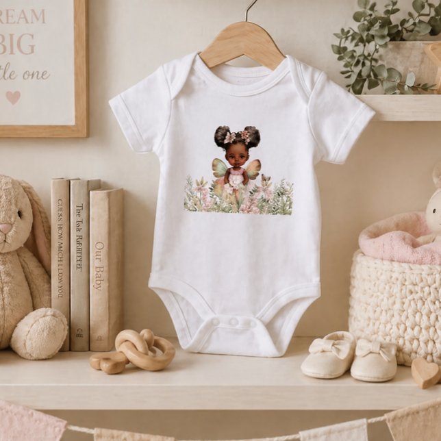 Afroamerikansk liten flicka älvkvinna t shirt (Skapare uppladdad)