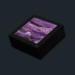 Agate Lila Violet Guld Glitter Geode Eget namn Minnesask<br><div class="desc">Agate Lila Violet Guld Glitter Geode Custom Name Gnistra Marble Personlig Birthday - Annibröllopsdag eller Bröllop Gift / Supparly - Add Your Name - Text or Remove - make Your Speciell Gift - Resize and move and remove and add text / inslag with Adapzation verktyg. Utformning efter MIGNED. Se mina...</div>