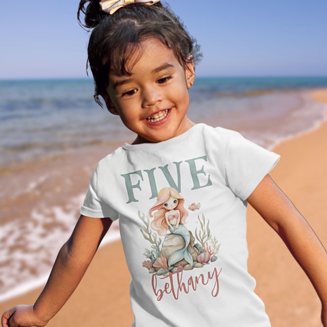 Age Five 5th Birthday Mermaid Name T Shirt (Skapare uppladdad)