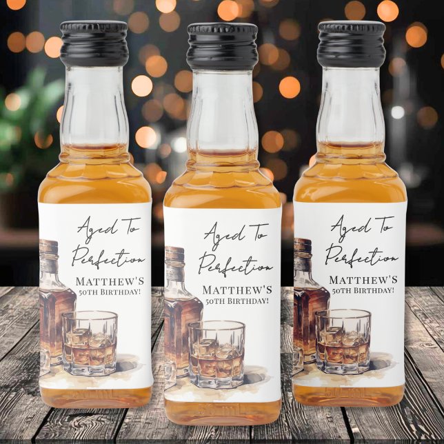 Aged To Perfection Whiskey Birthday Party Spritflaskor Etikett (Aged To Perfection Whiskey Birthday Party Bottle Labels)