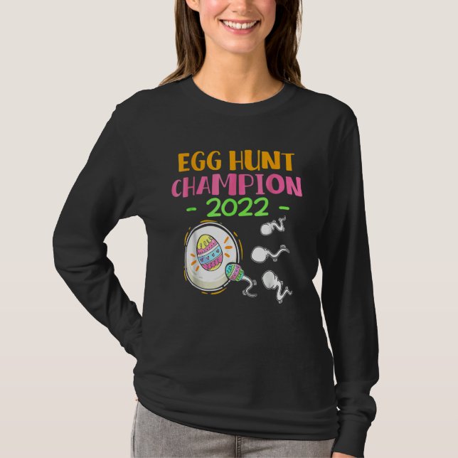 Äggjaktmästare 2022 Påsk Gravid Announceme T Shirt (Framsida)