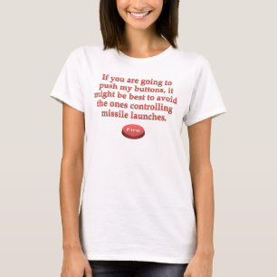 Aggravation: stoppa driftigt mitt knäppas t-shirt