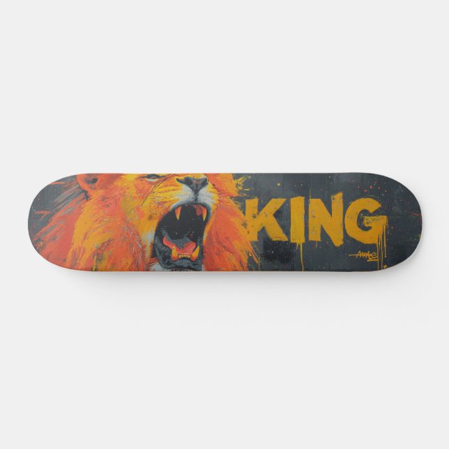 Aggressive Lion Roar Graffiti Mural with King Text Mini Skateboard Bräda 18,5 Cm (Horz)