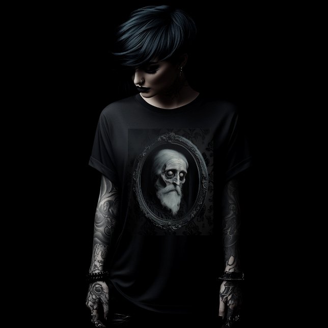 Aghast Ghast Women's T-Shirt (Skapare uppladdad)