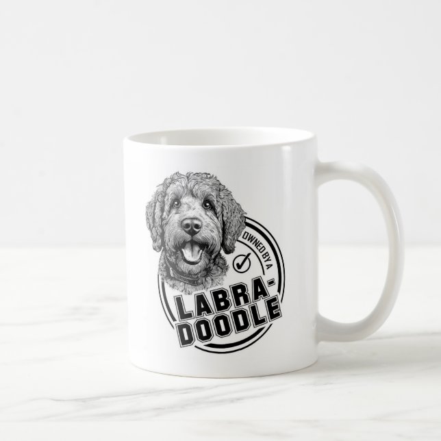 Ägt av en labradoodle kaffemugg (Höger)