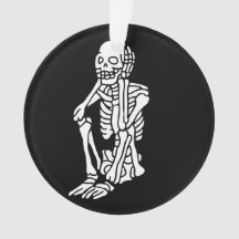 Åh, min Skeleton som sätter upp huvudet på en