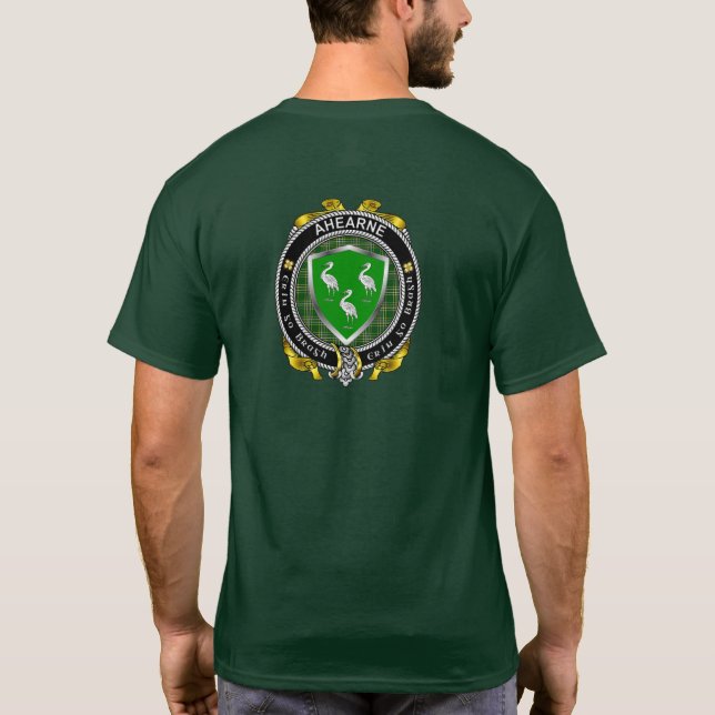 Ahearne/Aherne Irish Shield T-Shirt (Baksida)