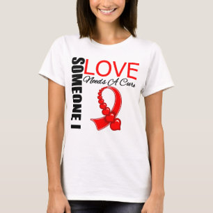 AIDS någon älskar jag behov en bot T-shirt