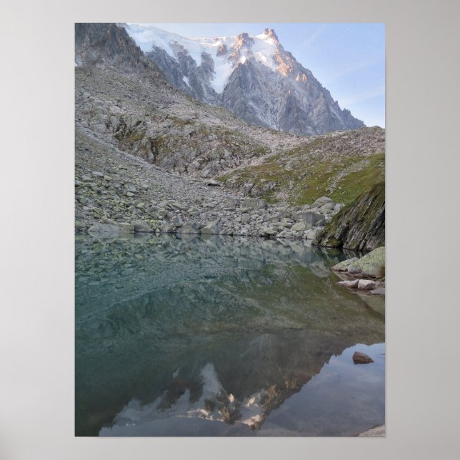 Aiguille du Midi-reflektion i Lac Bleu Poster (Framsidan)