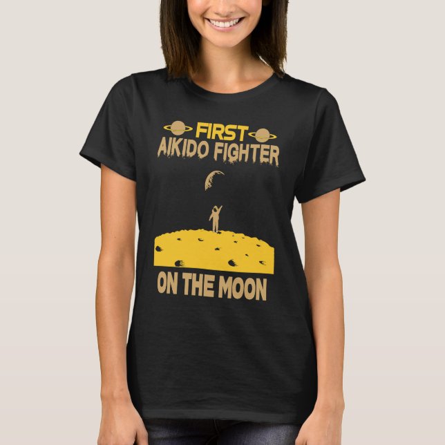 Aikido Fighter på Måne T Shirt (Framsida)