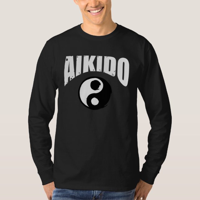 Aikido Instructors Aikidoka or Aikido Beginners T Shirt (Framsida)