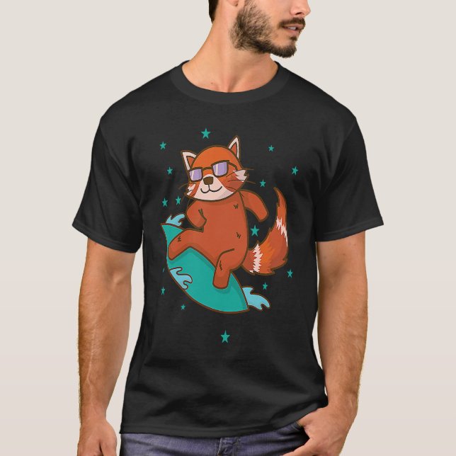 Ailuridae surfing Bear Cat less Panda T Shirt (Framsida)