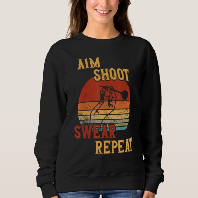 Aim Shoot Swear Repeat Darts T Shirt (Framsida)