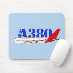 Airbus A380 Illustration med fetstil Röd Svan desi Musmatta