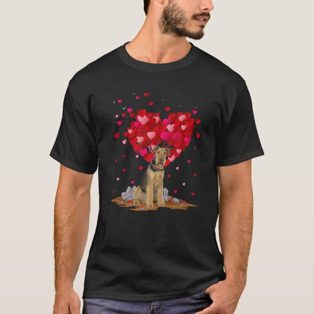 Airedale Hund älskare Heart Shape Airedale Valenti T Shirt (Framsida)