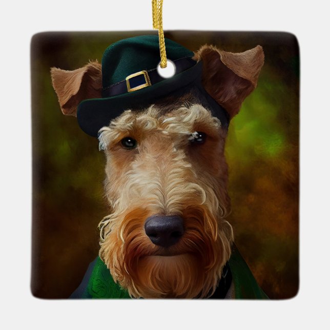 airedale hund in St. Patrick's Day Julgransprydnad Keramik (Framsida)
