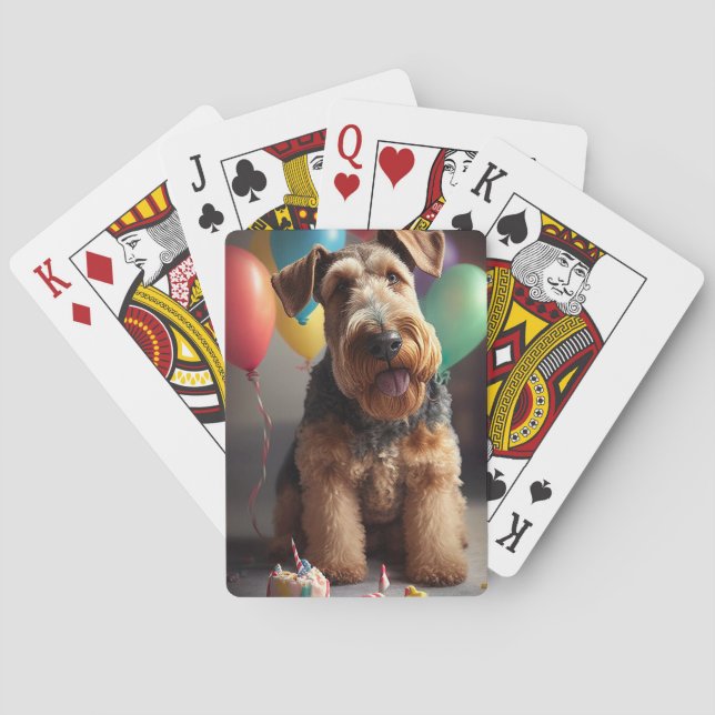 Airedale-hund med kakor och ballonger casinokort (Baksidan)