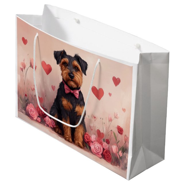 Airedale med rosor - Alla hjärtans dag (Framsidan Vinklad)