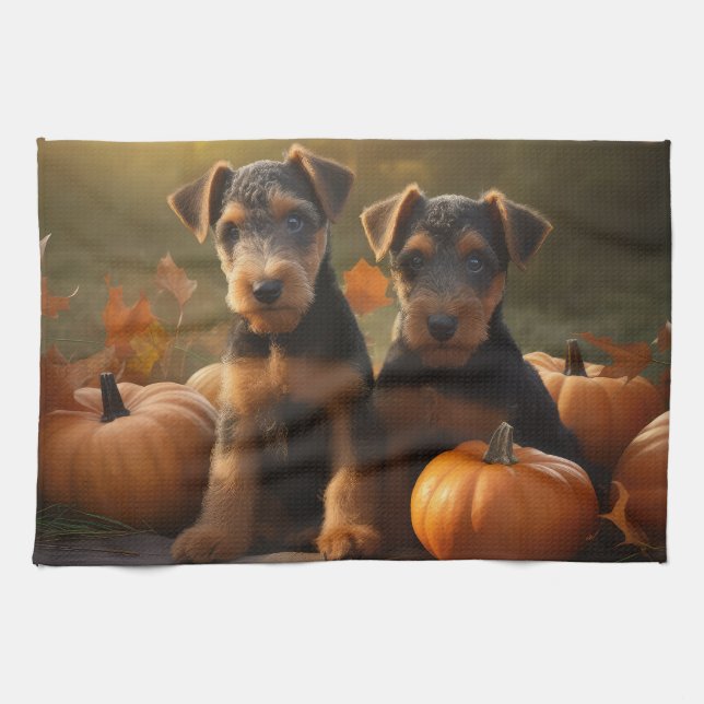 Airedale Puppy Autumn Delight Pumpkin Kökshandduk (Horisontell)