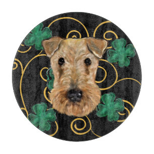 AIREDALE TERRIER