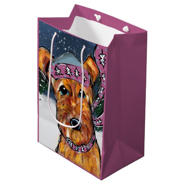 Airedale Terrier (Framsidan Vinklad)