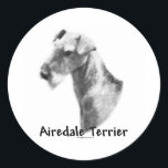 Airedale Terrier Charcol Sticker Runt Klistermärke<br><div class="desc">Vilket roligt sätt att visa upp din Airedale Terrier AKC-rasa hund än med den här hund koldesignen. Gör en underbar gåva till hundälskare på en t-shirt,  mugg,  tote,  moussat,  nyckelkedja,  magnet.</div>