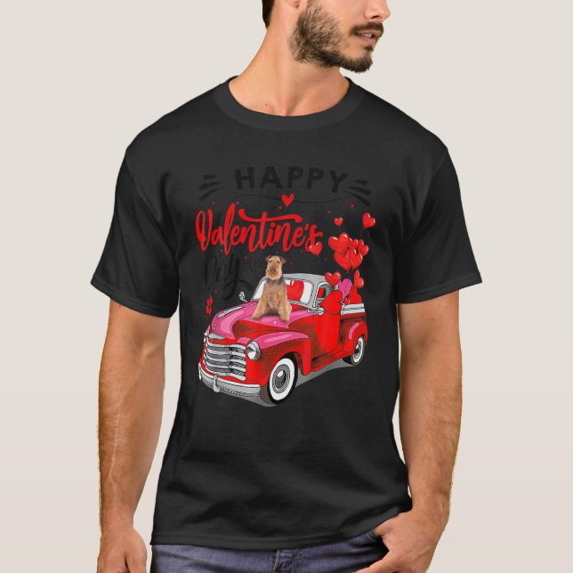 Airedale Terrier Glall Valentine Day Classic Car T Shirt (Framsida)