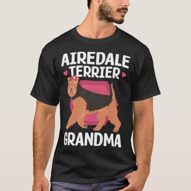 Airedale Terrier Grandma Dog Owner Airedale Terrie T Shirt (Framsida)