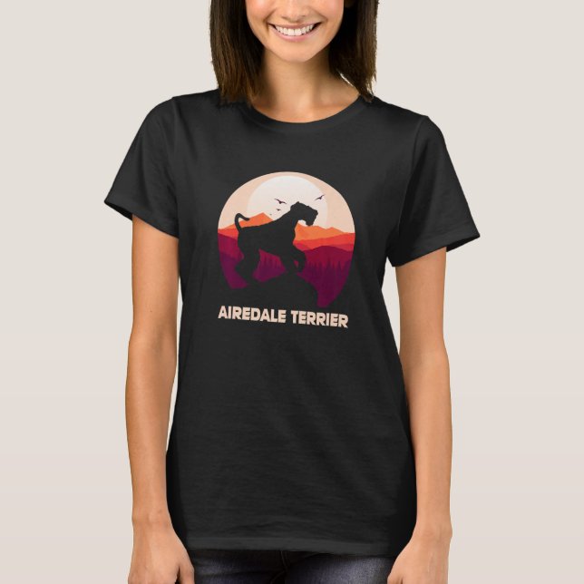Airedale Terrier och Måne Halloween T Shirt (Framsida)