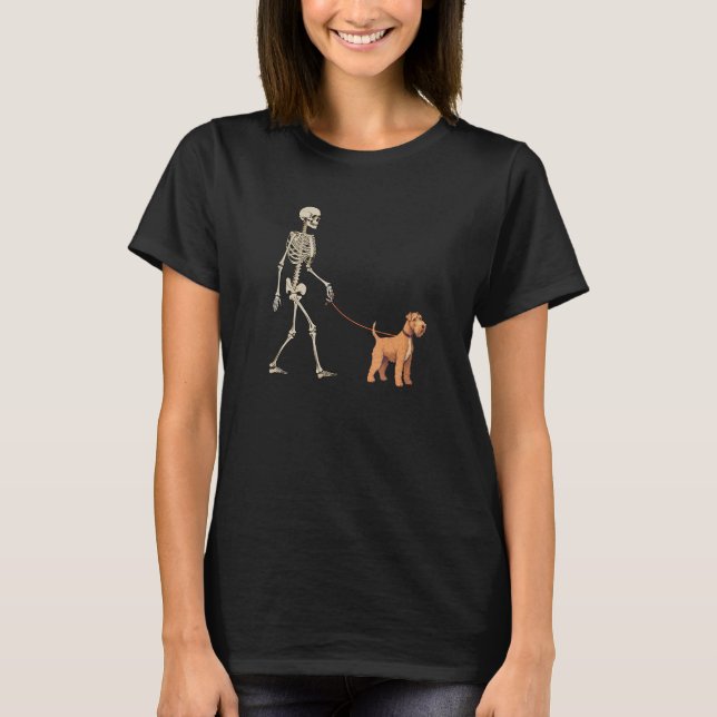 Airedale Terrier Skeleton Dog Walking Halloween Do T Shirt (Framsida)