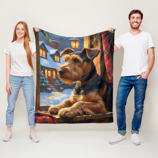 Airedale Terrier With Christmas Lights Holiday  Fleecefilt (På plats)