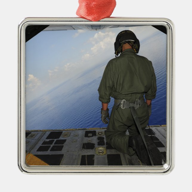 Airman observerar vatten i Mexikanska Bukt Julgransprydnad Metall (Framsidan)