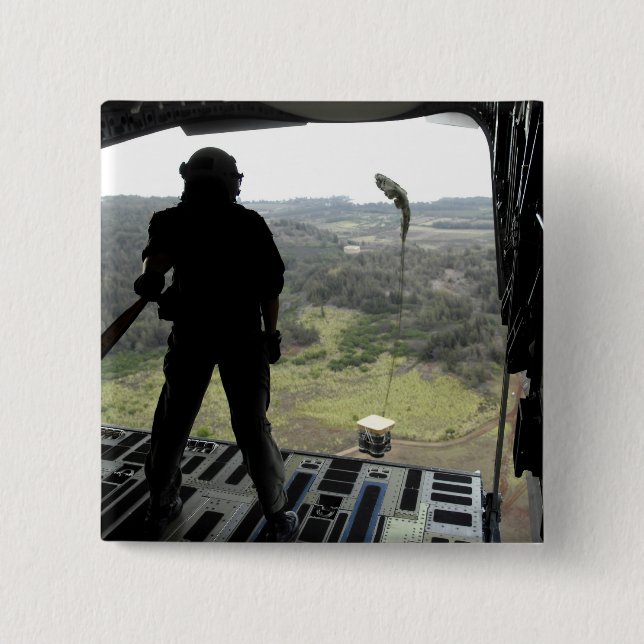 Airman ser en träningslapp knapp (Framsida)